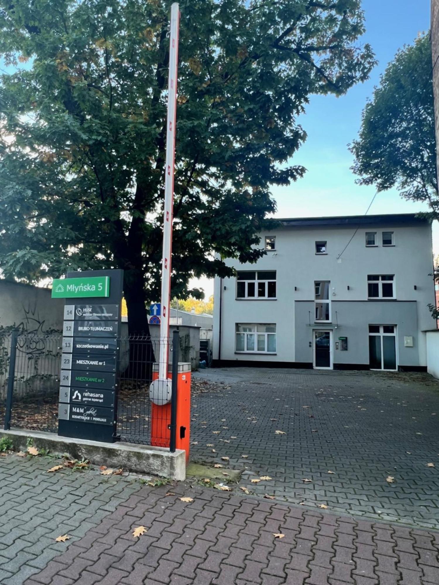 Apartamenty Mlynska 5 Bielsko-Biala Bagian luar foto